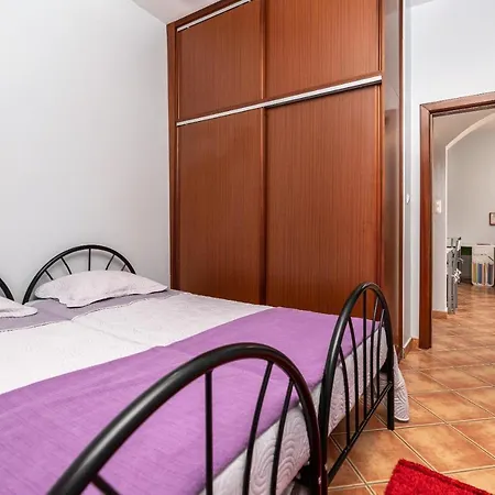 Venkovský dům Casa Camelias